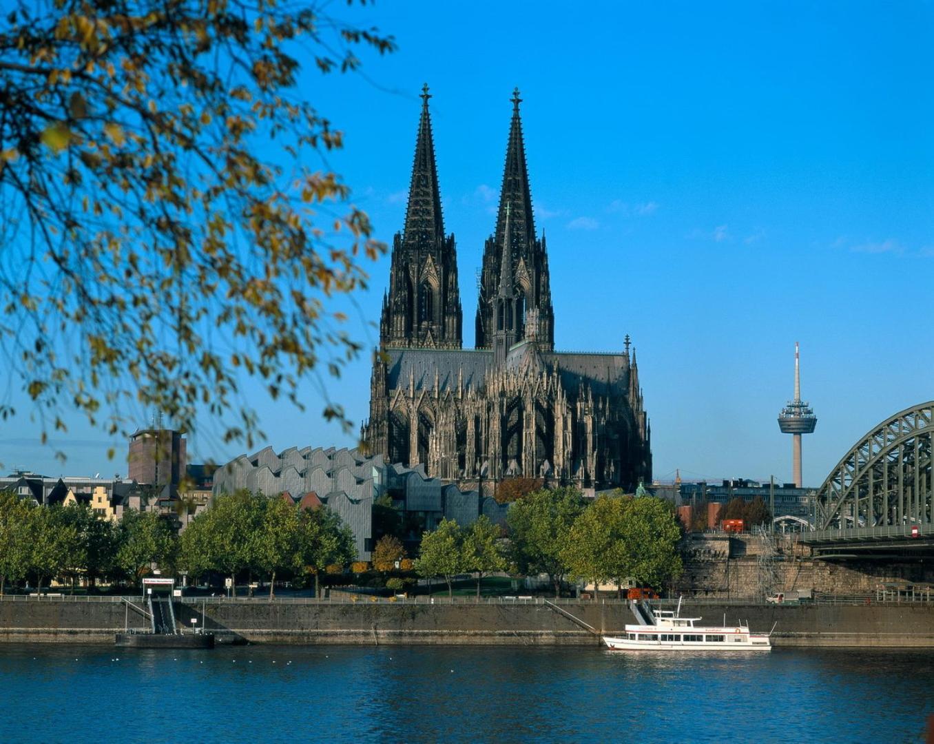 Hotel Haus Koppelberg วิปปาเฟิร์ท ภายนอก รูปภาพ